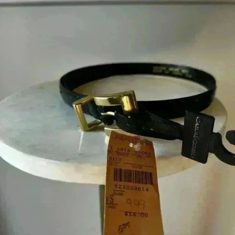 NWT Vintage Casual Corner Black & Gold Geneuine Snake Skin Belt Women's Size S/M